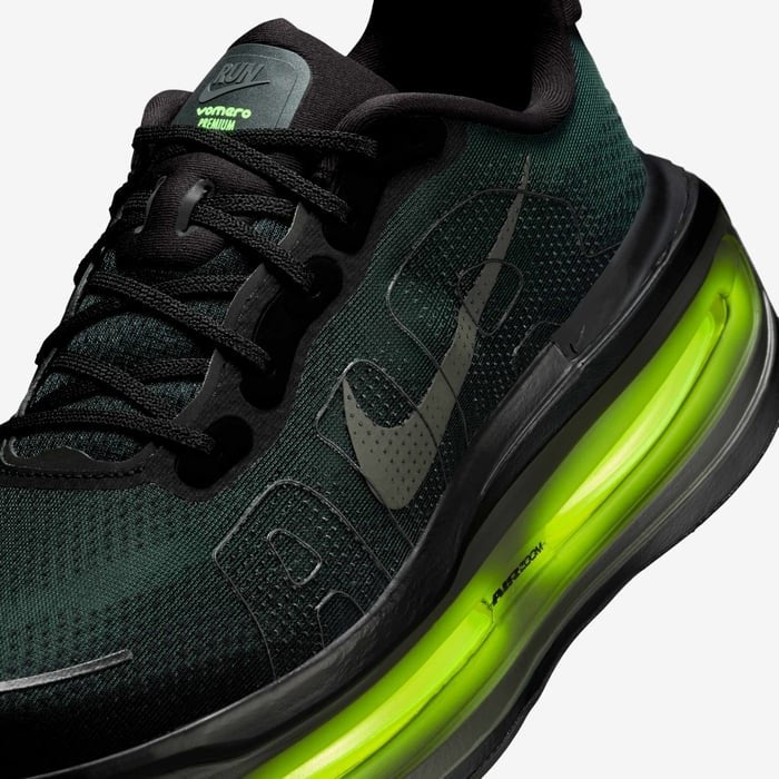 Nike Vomero Premium Black & Volt & Iron Grey