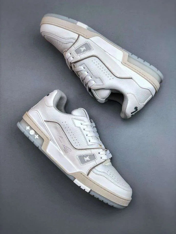 Louis Vuitton #54 Signature White Grey Trainer