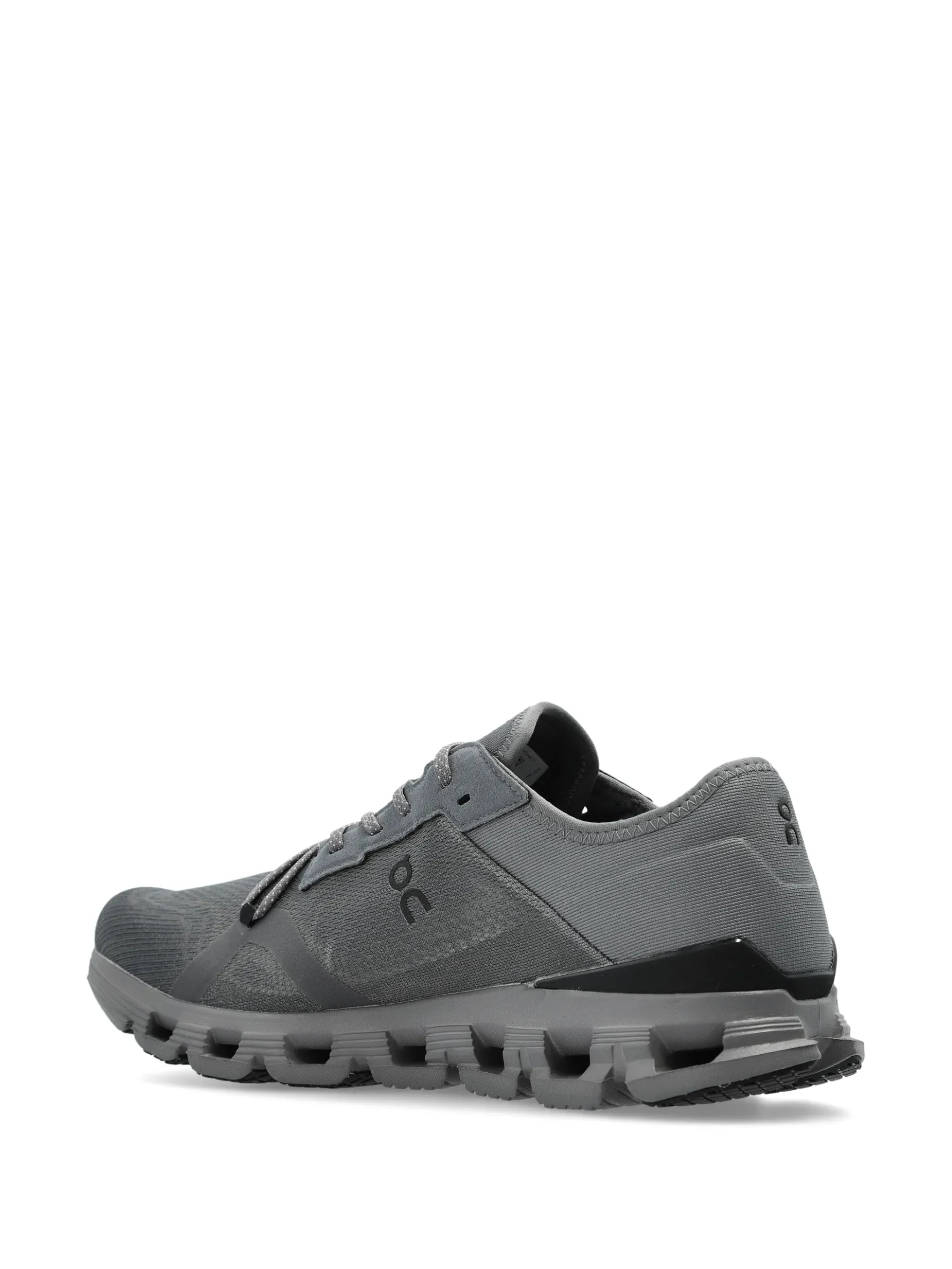 On Running Cloud X 4 trainers