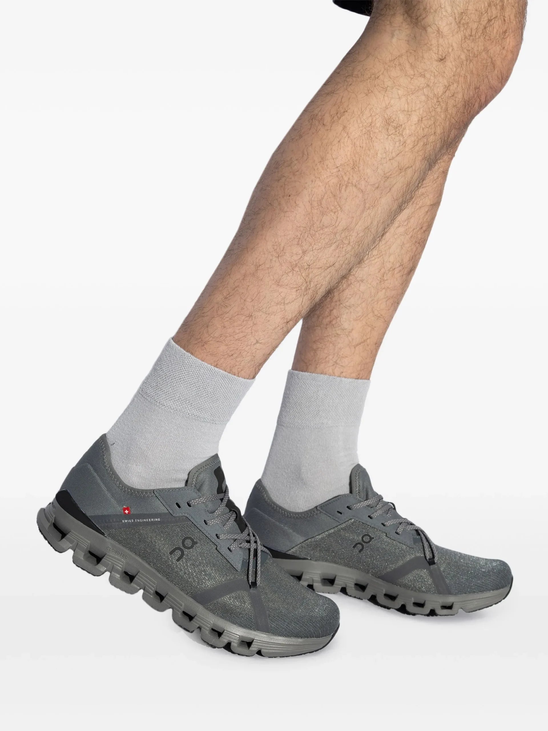 On Running Cloud X 4 trainers