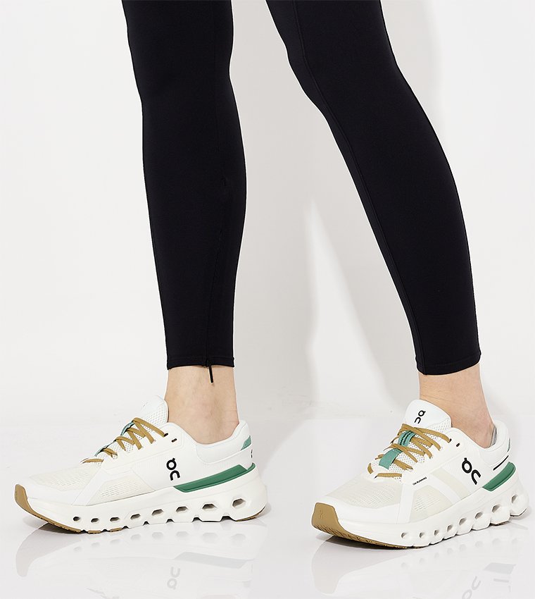 ON Cloudrunner 2 White