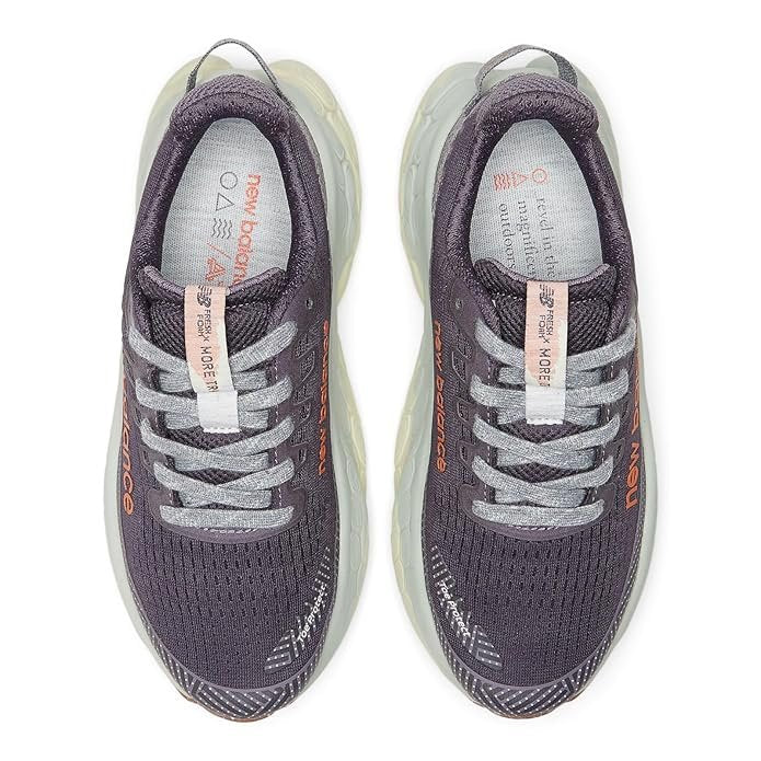 New Balance Fresh Foam X More v3 Trail Interstellar Shadow