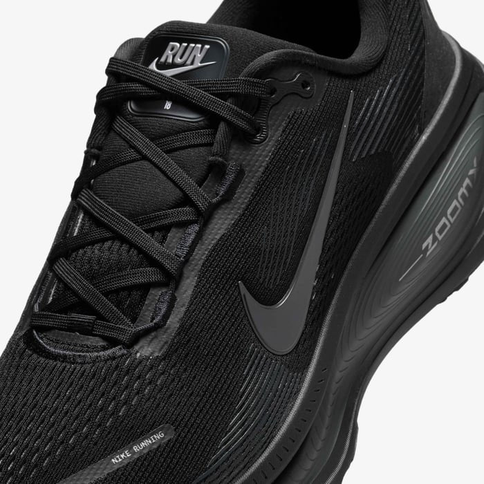 Nike Vomero 18 Black