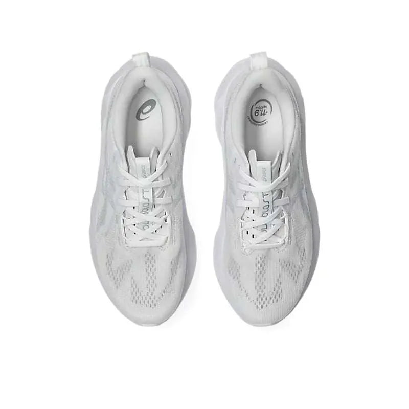 Asics Novablast 5 White & Piedmont Grey