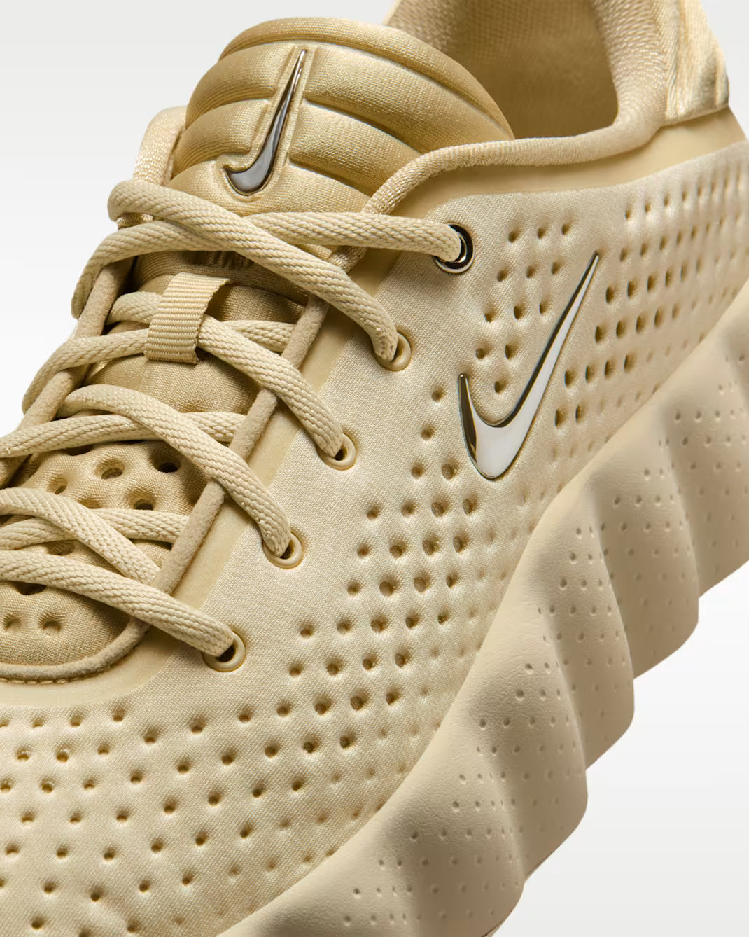 Nike Mind 002 Light Khaki & Desert Khaki