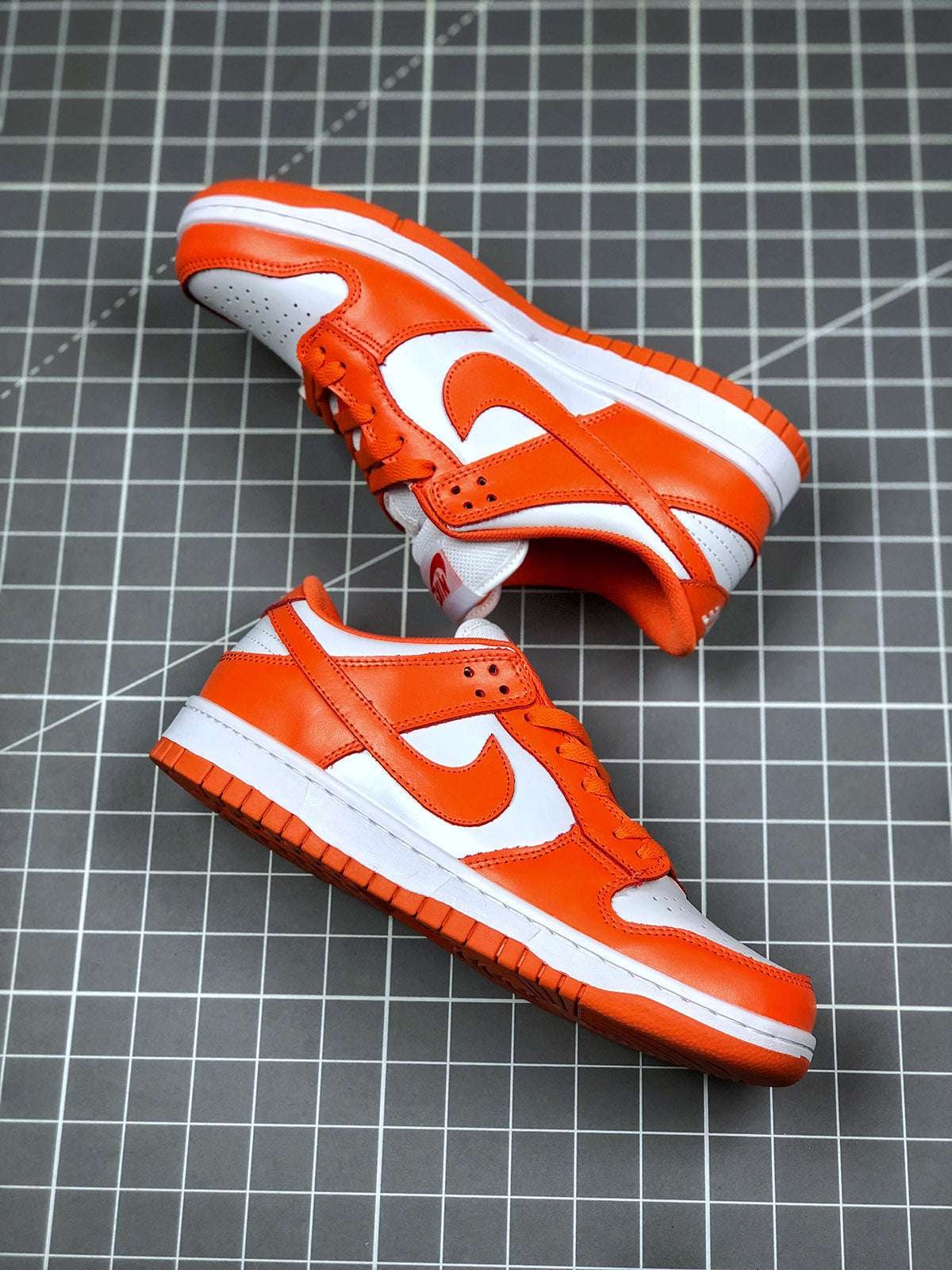 Nike SB Dunk Low Orange Blaze