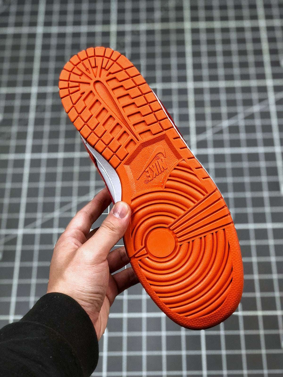 Nike SB Dunk Low Orange Blaze