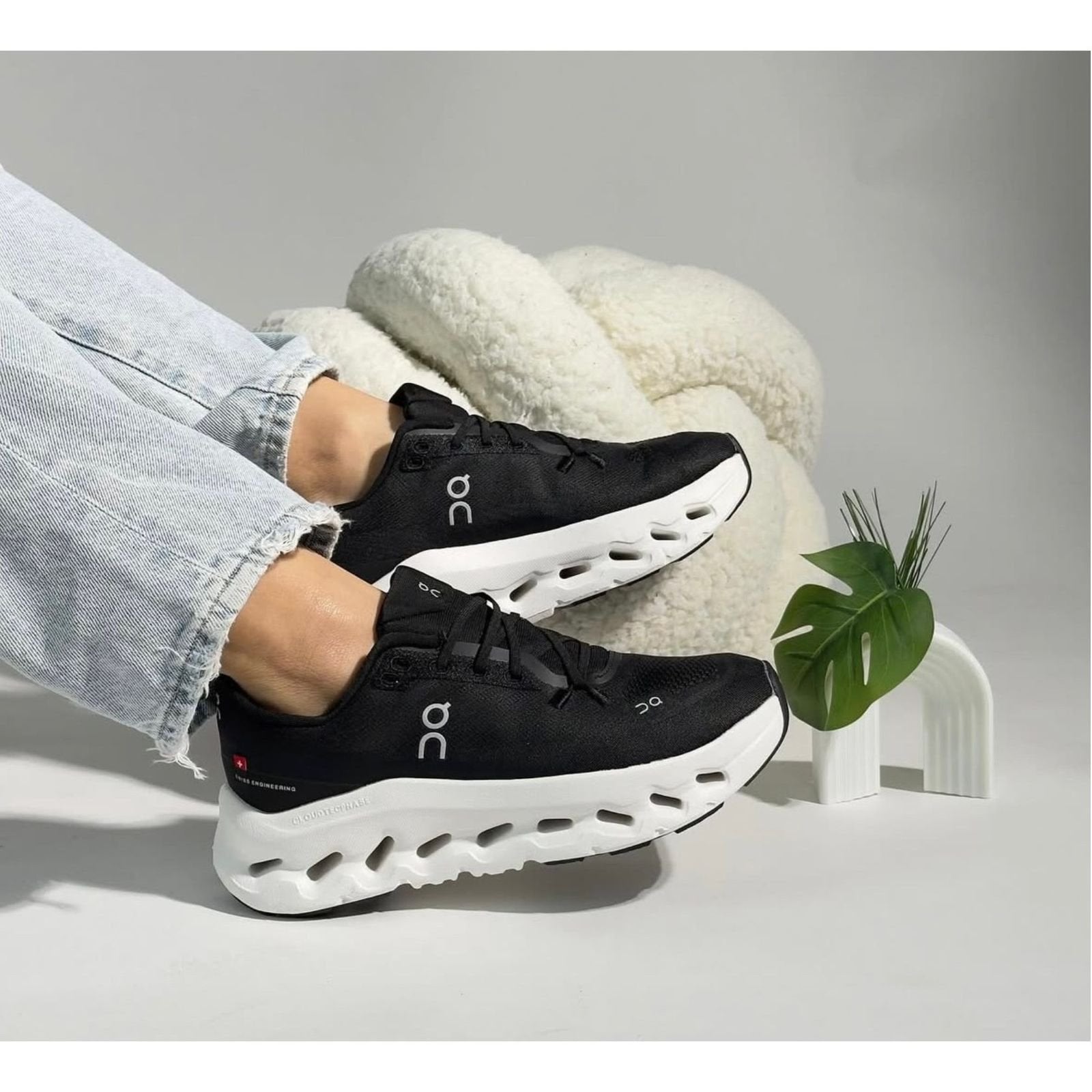 On Cloudtilt sneaker Black