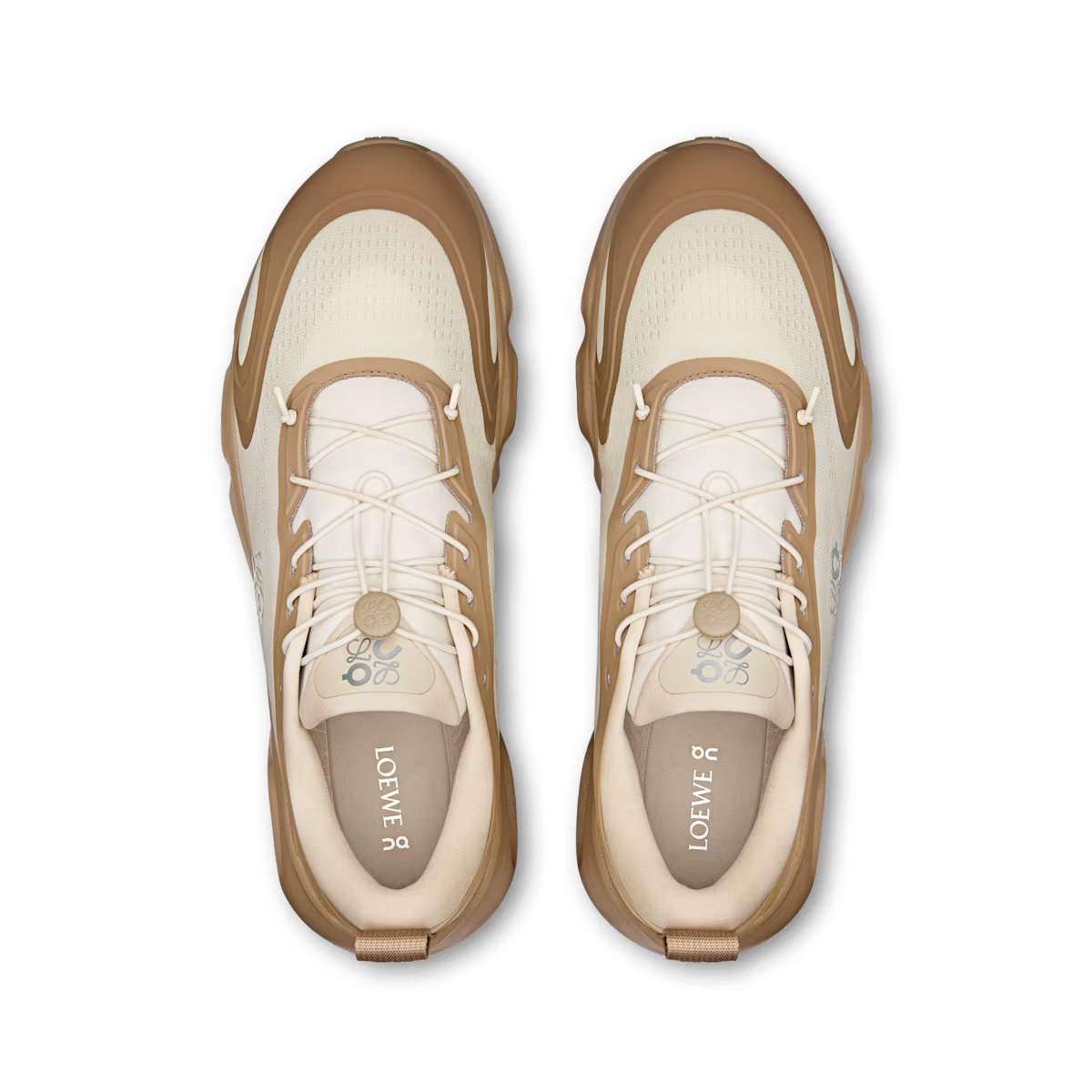 On Cloudsolo LOEWE Dark Sand | Cream