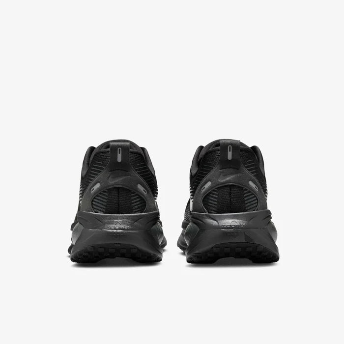 Nike Vomero 18 Black