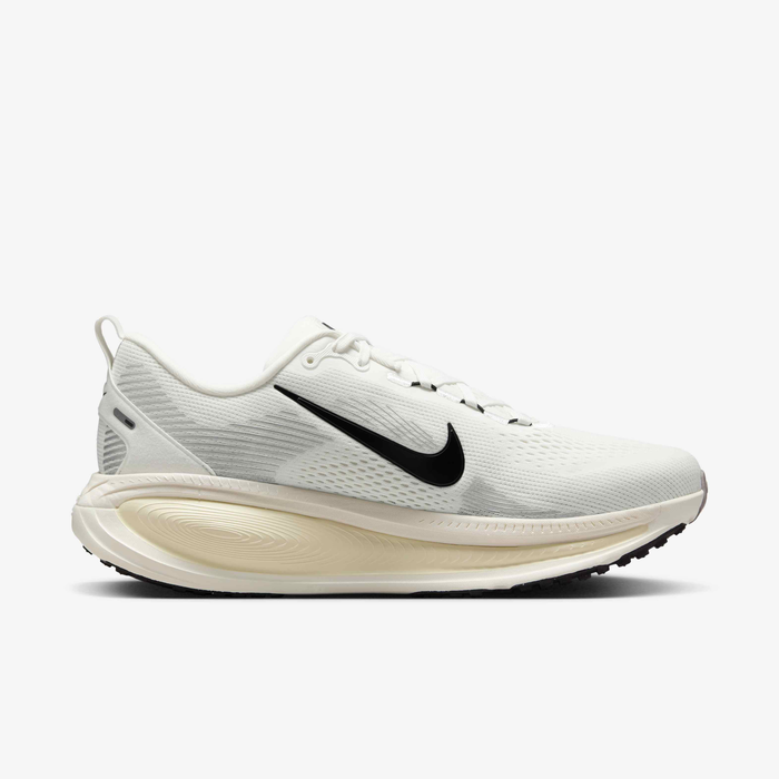 Nike Vomero 18 Summit White & Coconut Milk