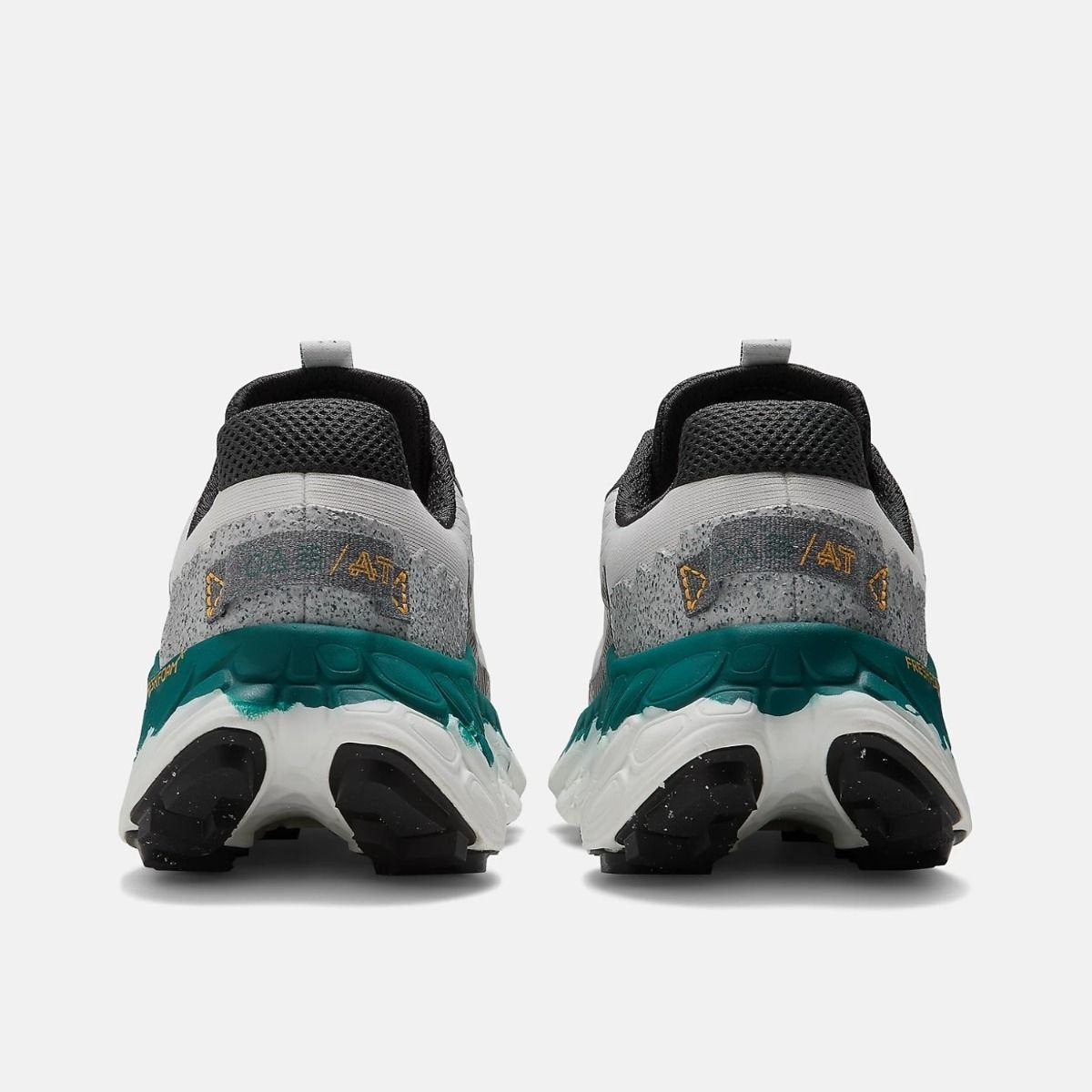 New Balance Fresh Foam X More v3 Trail Reflection Faded Teal