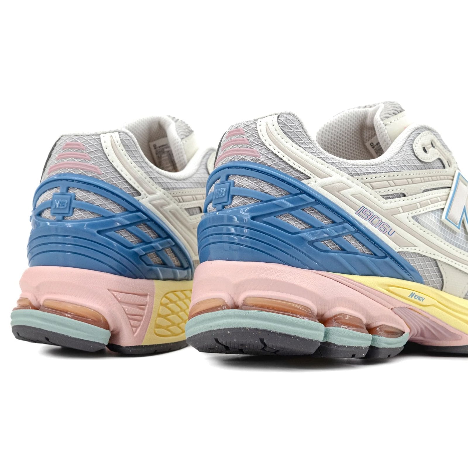 New Balance 1906 ANGGORA/BLUE LAGUNA/ORB PINK