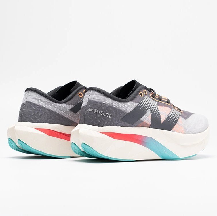 New Balance FuelCell Rebel v4